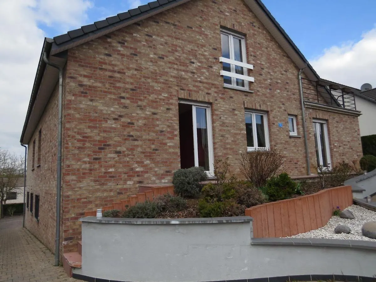 La Maison Du Bonheur Beringen