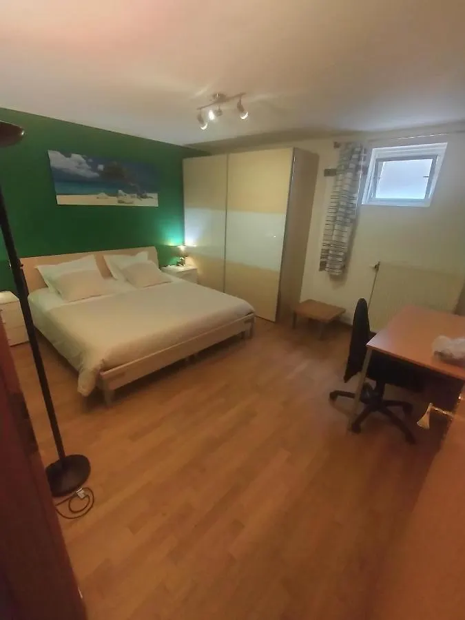 La Maison Du Bonheur Beringen Guest house
